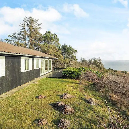 בית נופש Secluded Retreat - By Traum Lihme