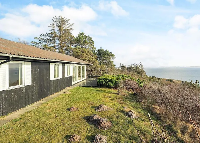 בית נופש Secluded Retreat - By Traum Lihme