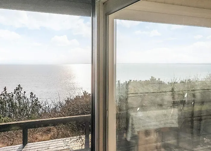 Secluded Retreat - By Traum בית נופש *